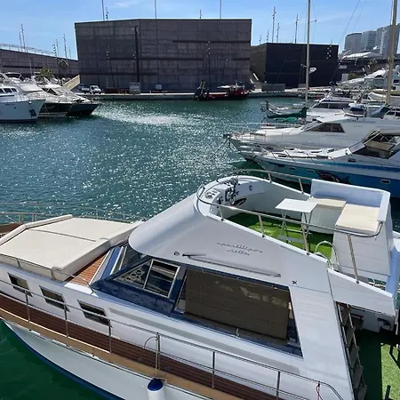 Charming Boat House In Barcelona With Big Terrace And Solarium *